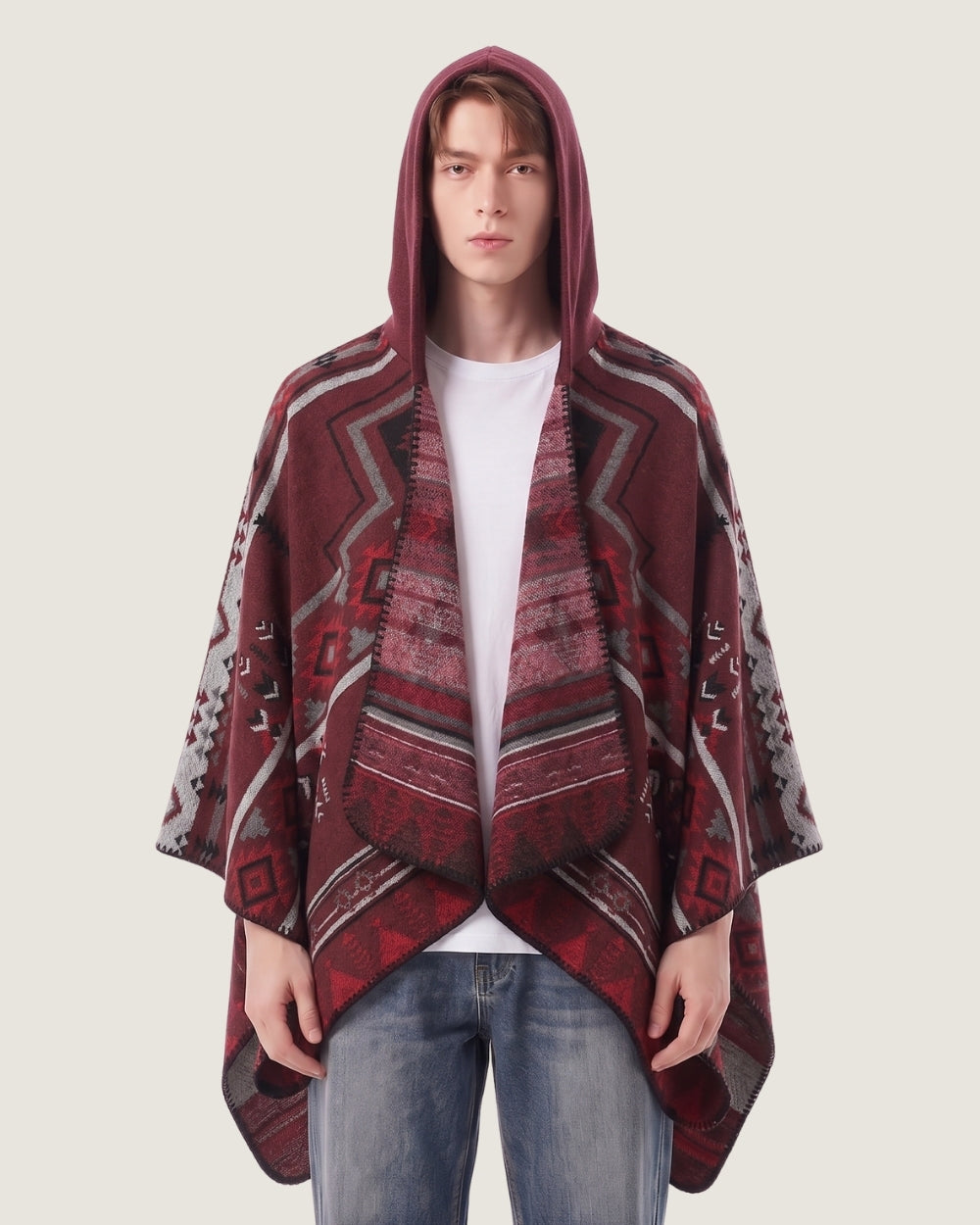 poncho-cape-homme-capuche-motif-ethnique-rouge-bordeaux