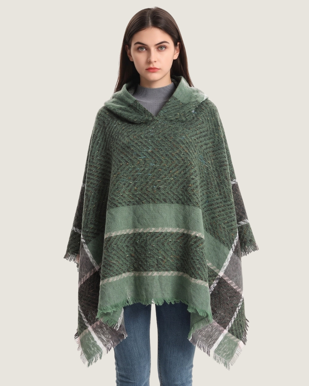 poncho-capuche-effet-use-vert