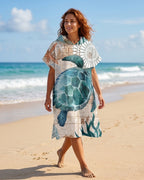 poncho-de-bain-capuche-tortue-situation-femme