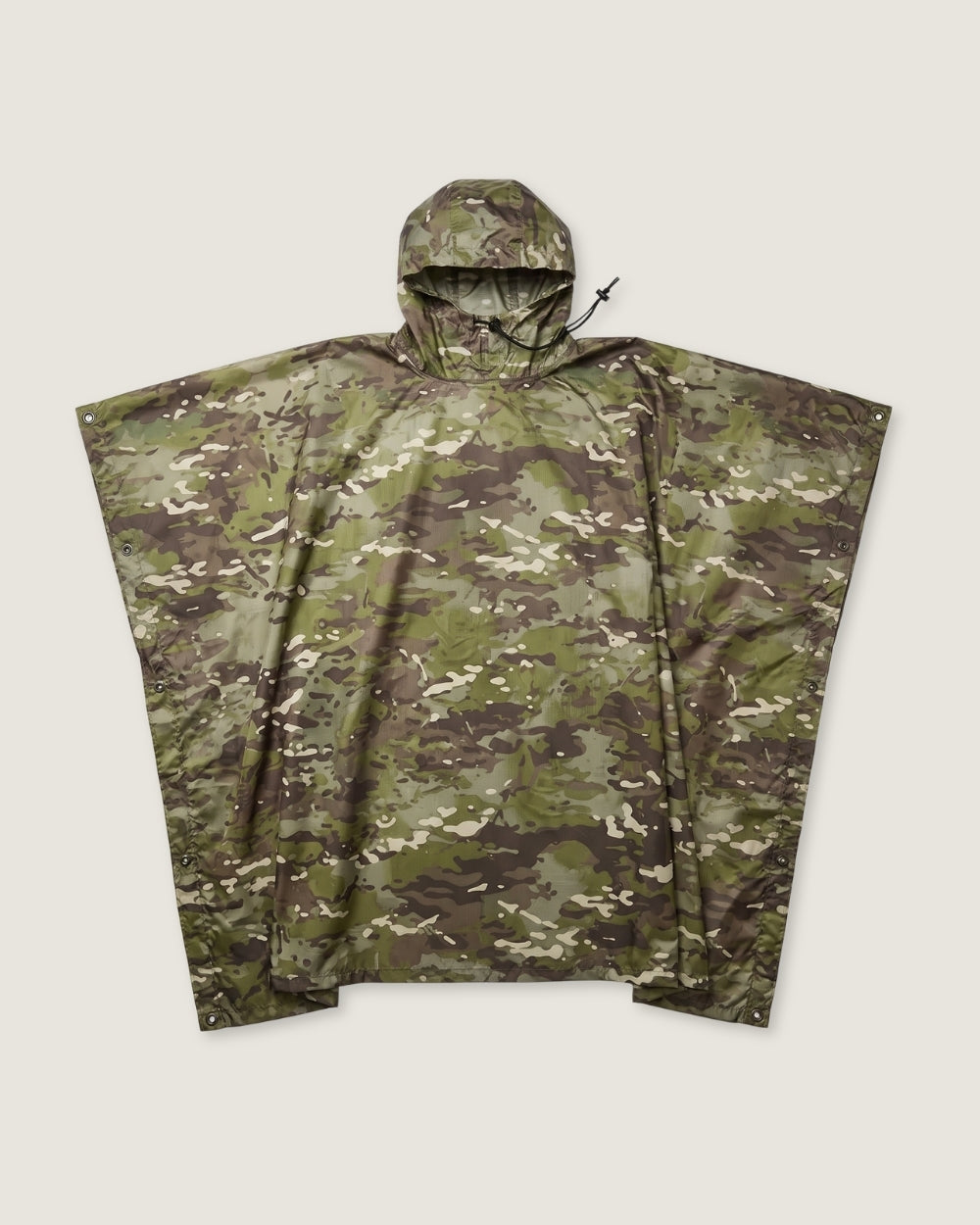 poncho-de-pluie-capuche-impermeable-motif-camouflage-militaire-vert-seul
