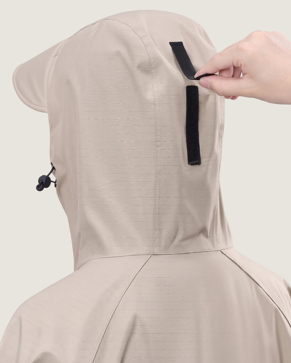 poncho-de-pluie-impermeable-capuche-pour-scooter-et-velo-beige-velcro