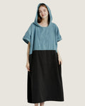 poncho-de-surf-a-capuche-en-microfibre-bicolore-bleu-clair