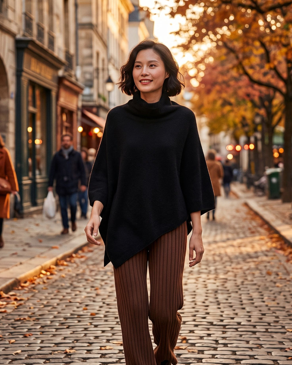 poncho-en-laine-femme-col-roule-situation-noir