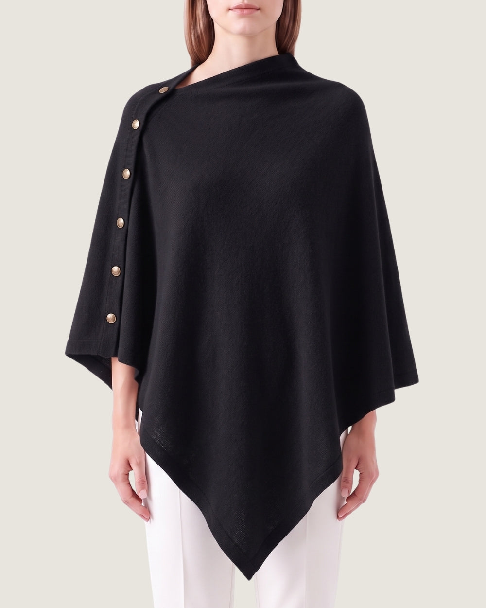 poncho-femme-asymetrique-boutons-variant-noir