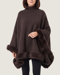 poncho-femme-fourrure-col-montant-face