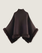 poncho-femme-fourrure-col-montant-seul