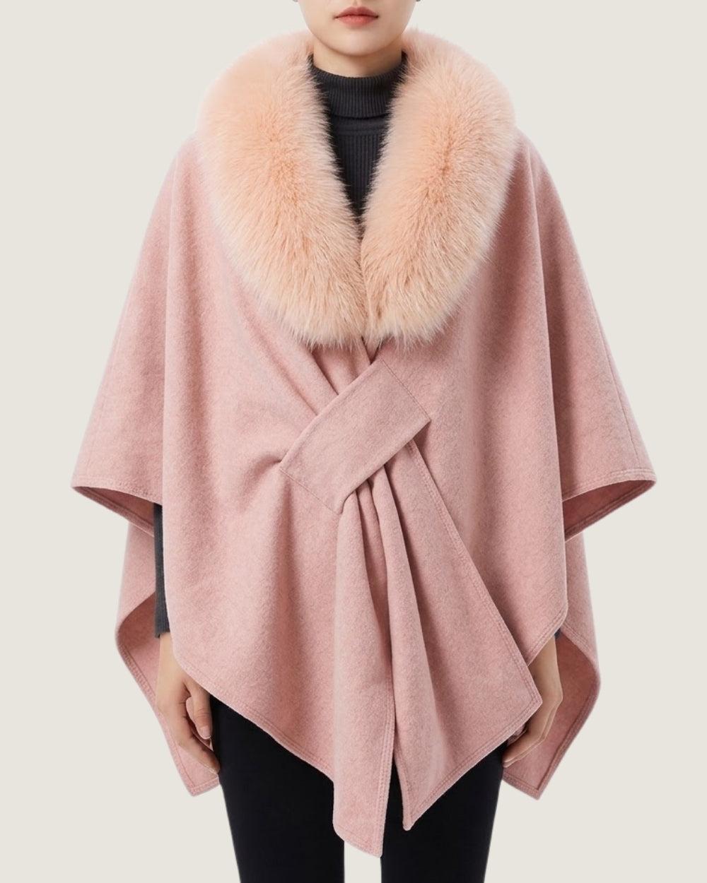 poncho-manteau-a-fourrure-femme-rose-clair