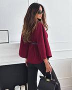 poncho-manteau-femme-chic-ceinture-situation-rouge