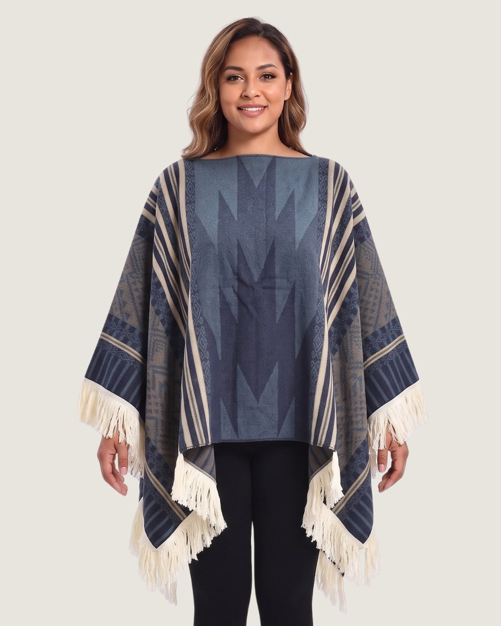 poncho-peruvien-franges-motif-ethnique-bleu-marine