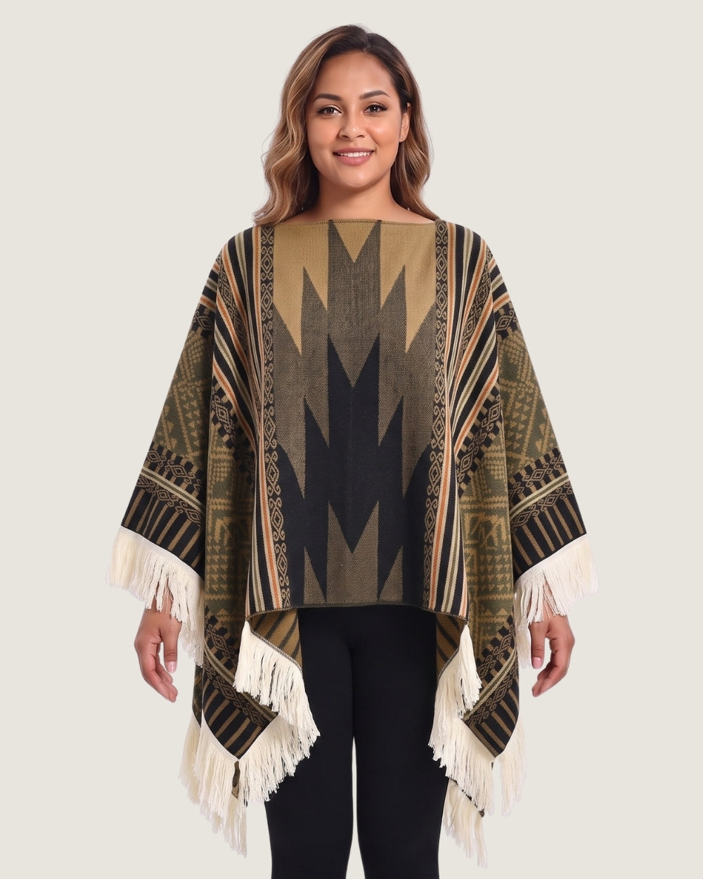 poncho-peruvien-franges-motif-ethnique-camel