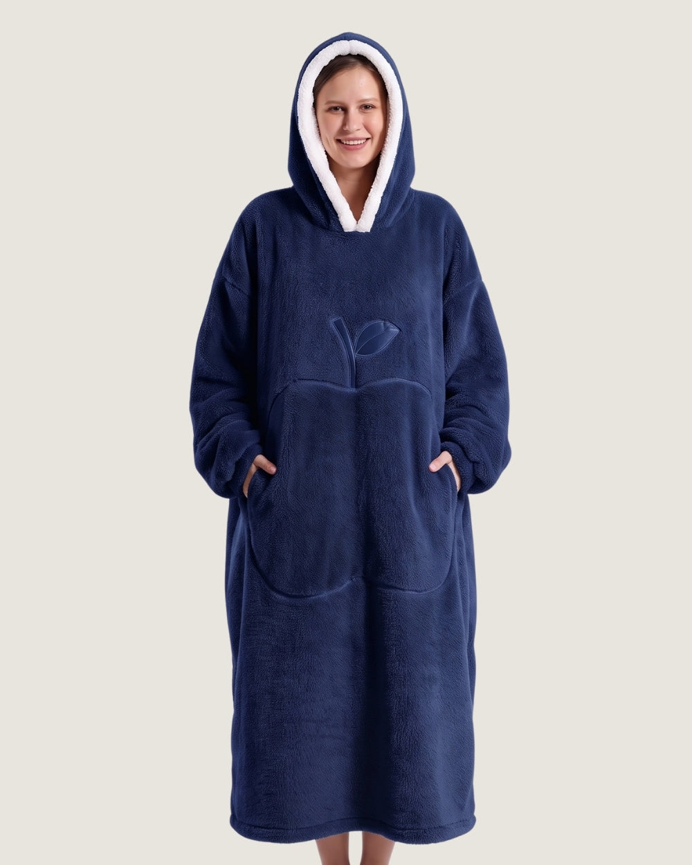 poncho-plaid-chaud-a-capuche-poche-ventrale-pomme-bleu-marine