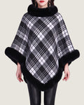 poncho-polaire-a-fourrure-femme-motif-plaid-tartan-face