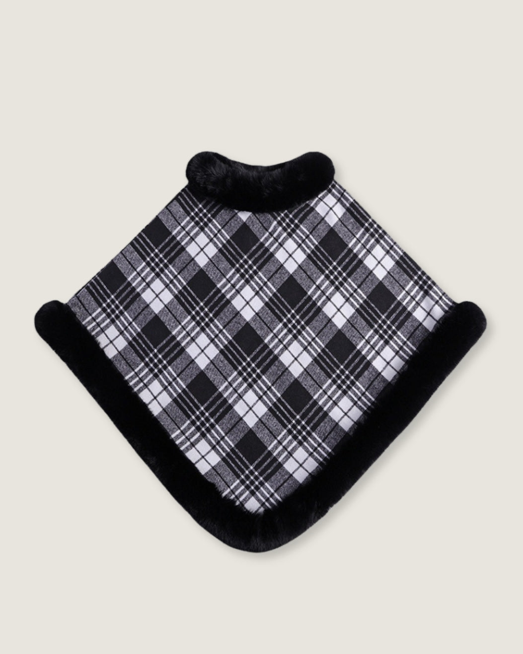 poncho-polaire-a-fourrure-femme-motif-plaid-tartan-seul