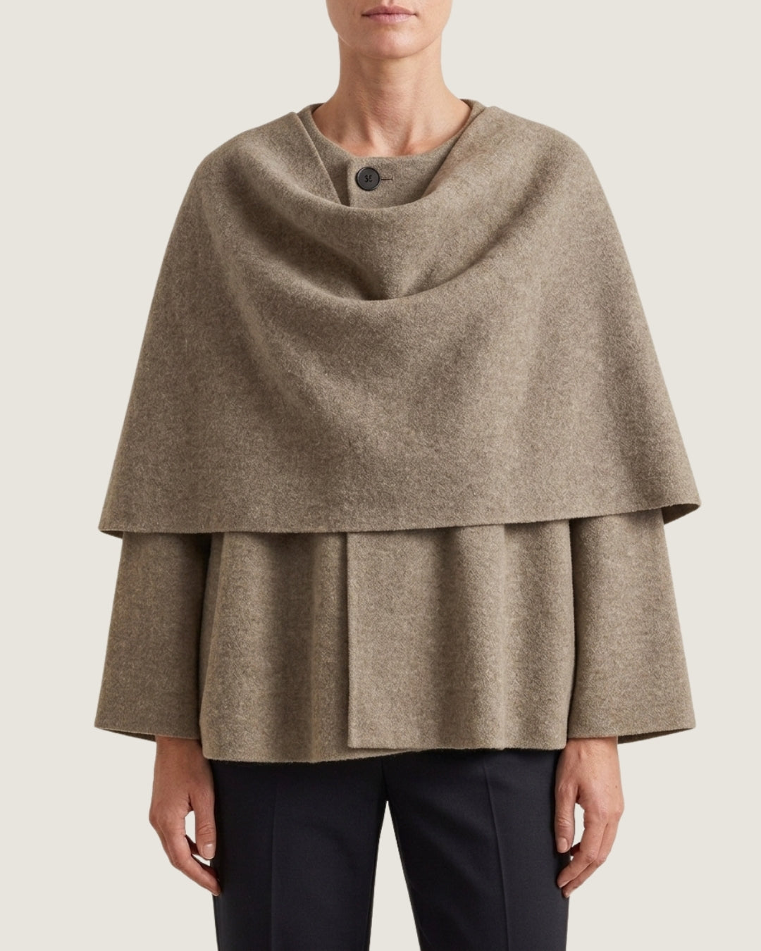 poncho-pull-femme-col-chale-model-beige
