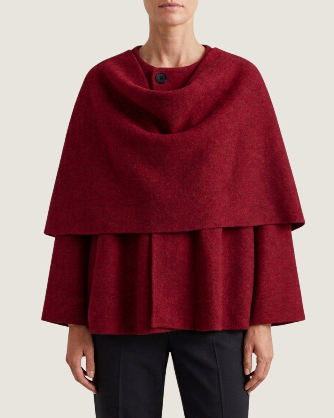 poncho-pull-femme-col-chale-model-rouge