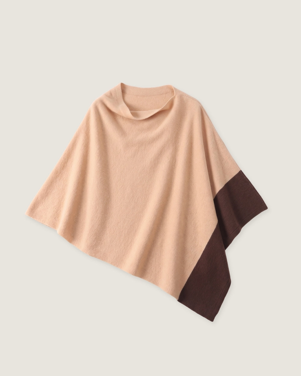 poncho-pull-femme-en-cachemire-bicolore-non-porte