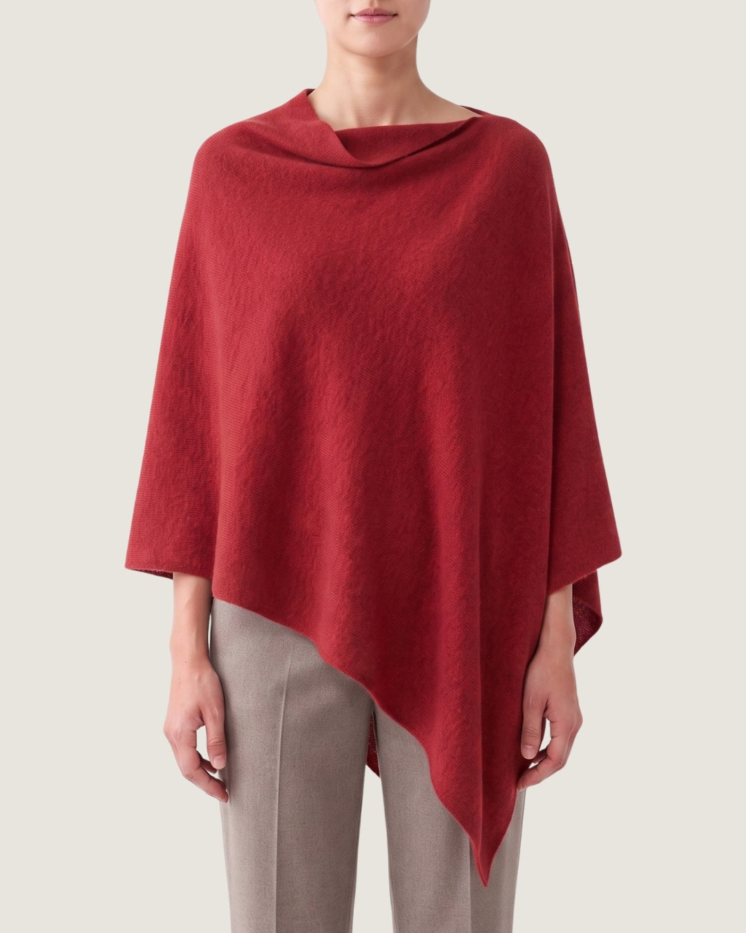 poncho-pull-femme-en-cachemire-doux-rouge