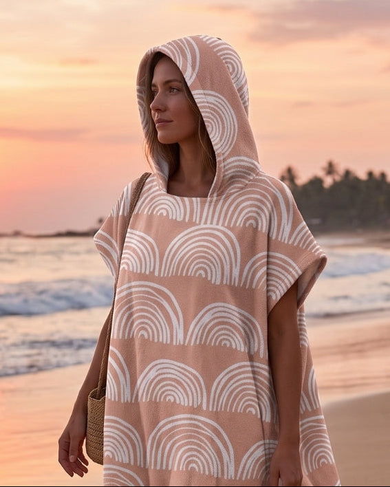 poncho-serviette-de-bain-a-capuche-beige-plage